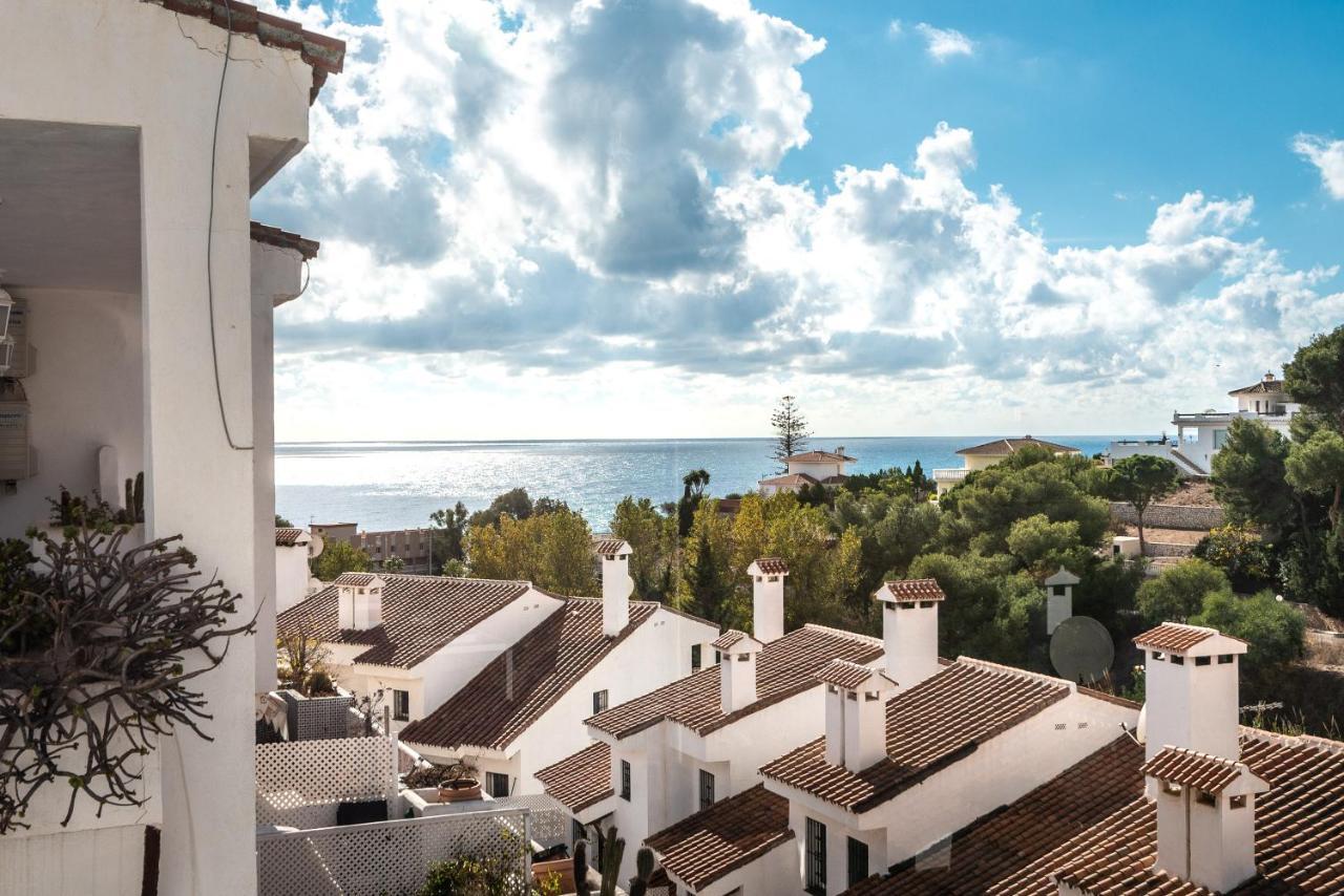 הוילה בנאלמדנה Vb Seguiriyas Paired House 2Bdr Sea Views מראה חיצוני תמונה