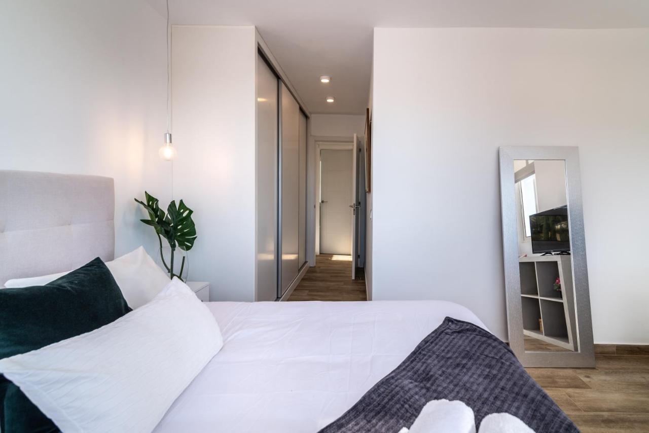 הוילה בנאלמדנה Vb Seguiriyas Paired House 2Bdr Sea Views מראה חיצוני תמונה